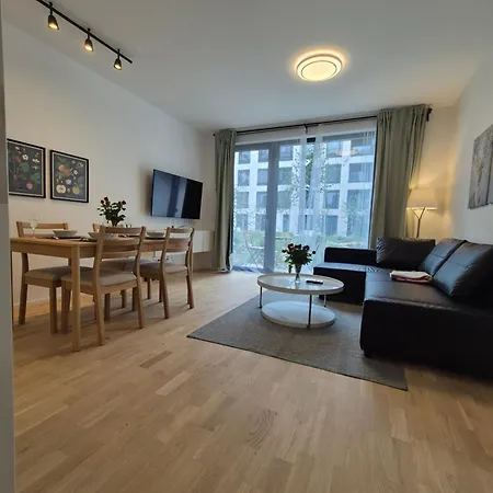 Appartamento Vu - Brand New 2-bedroom - Near Karlin *