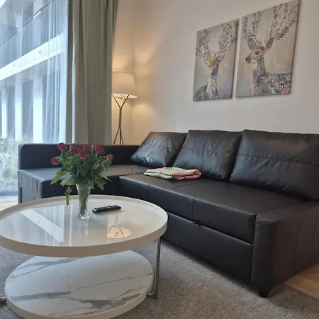 Appartamento Vu - Brand New 2-bedroom - Near Karlin