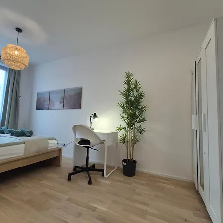 Vu - Brand New 2-bedroom - Near Karlin